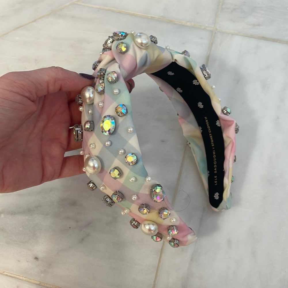 Stoney Clover Lane x Lele Sadoughi headband.
